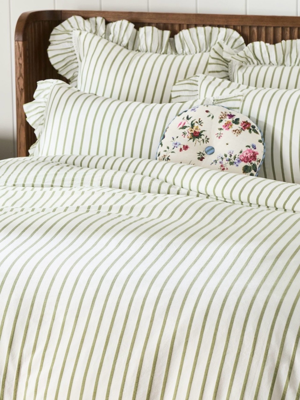 Anthropologie Organic Cotton Spa Sateen Ruffled Duvet Cover